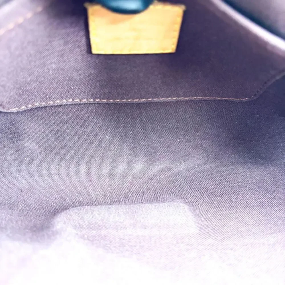 Louis Vuitton Monogram Favorite MM